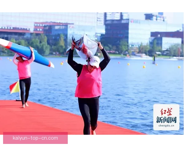 2026年全国皮划艇马拉松公开赛首站圆满落幕 四川屏山精彩纷呈